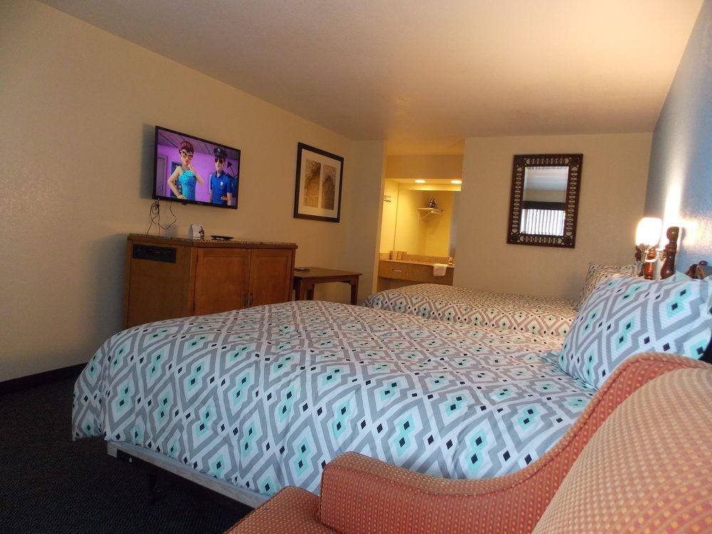 Econo Lodge Inn & Suites Downtown San Antonio Eksteriør billede