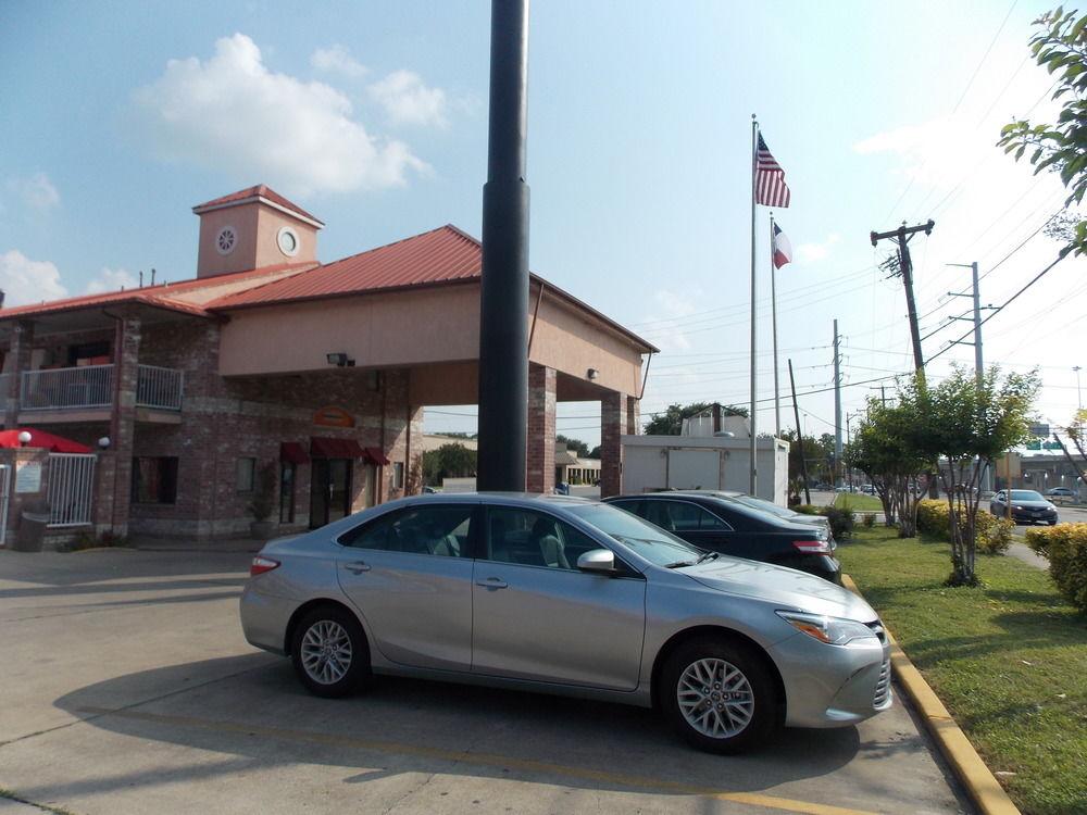 Econo Lodge Inn & Suites Downtown San Antonio Eksteriør billede