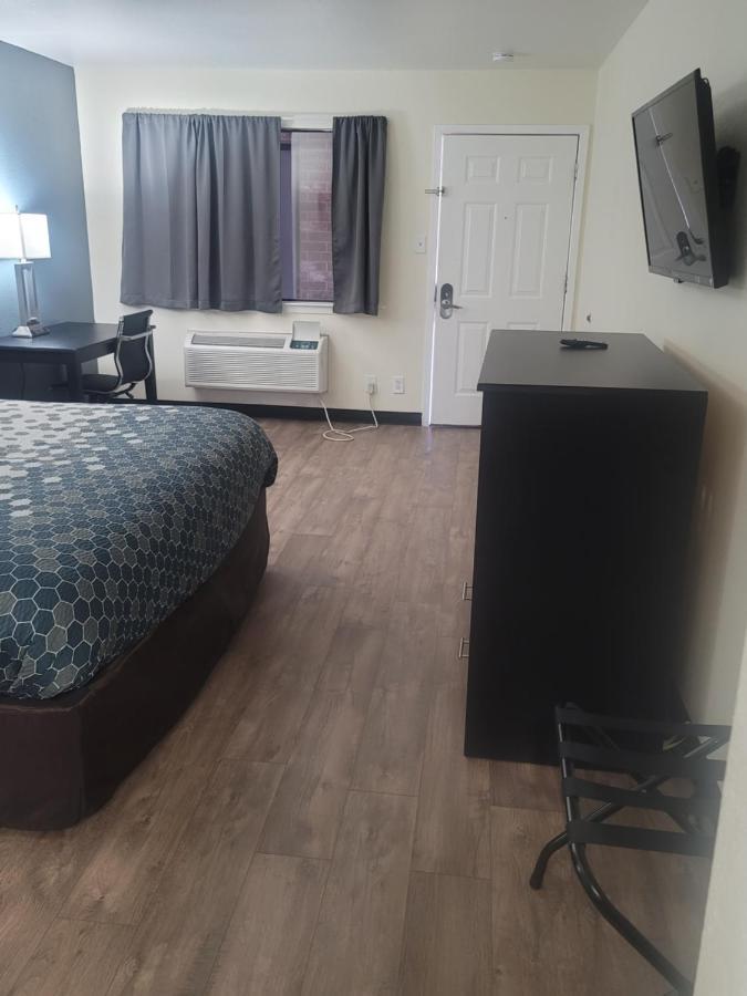 Econo Lodge Inn & Suites Downtown San Antonio Eksteriør billede