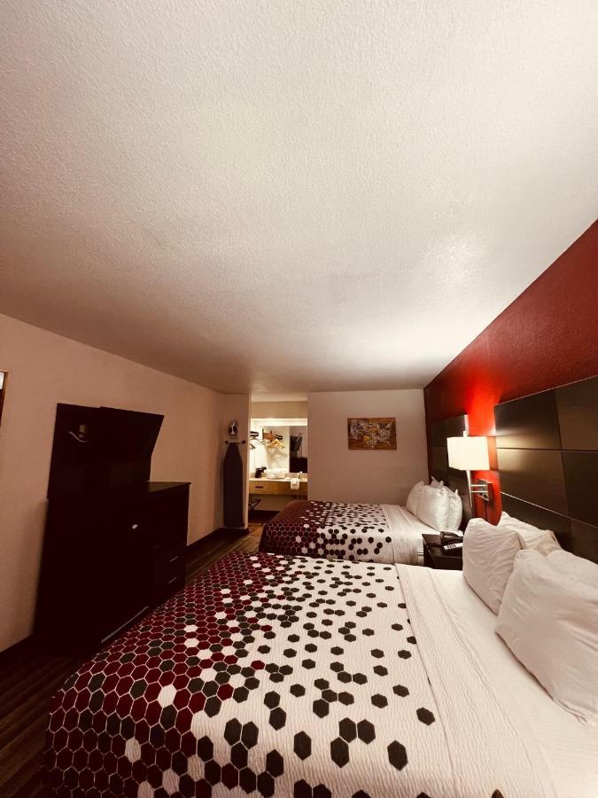 Econo Lodge Inn & Suites Downtown San Antonio Eksteriør billede